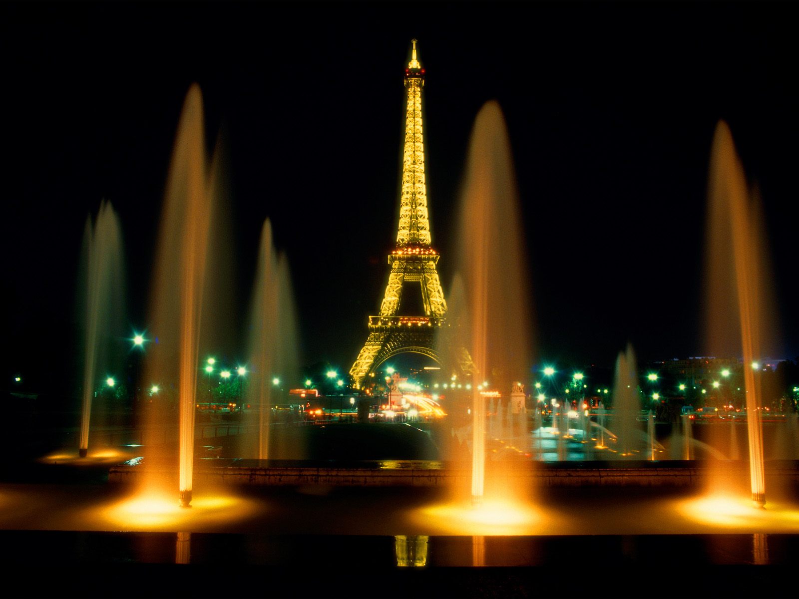 Eiffel tower at night